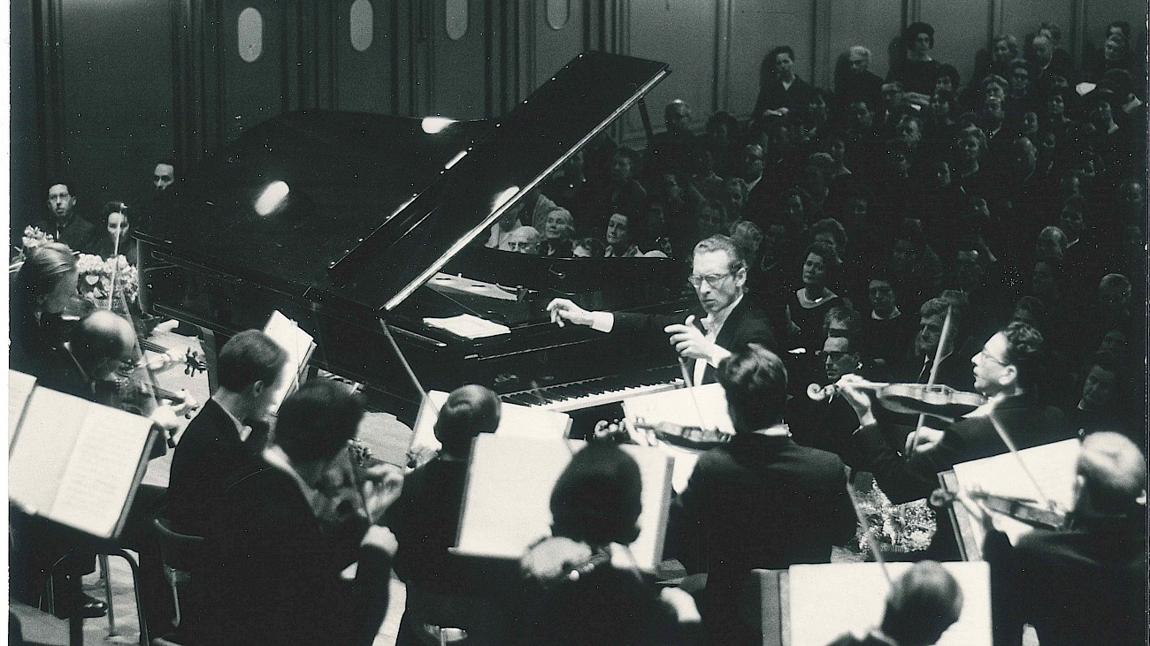 Conducting from the Piano – Masterclass Mikhail Pletnev